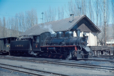 {short description of image}